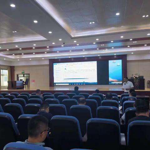 质量分析明方向 凝心聚力再前行——北集坡一中召开教学质量分析会