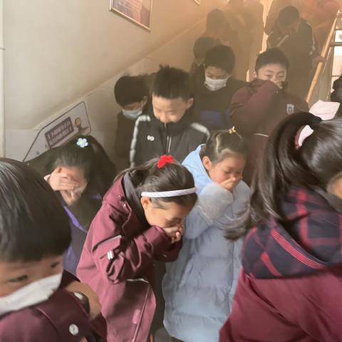 消防演练进校园防火安全记心间--消防知识进校园系列活动