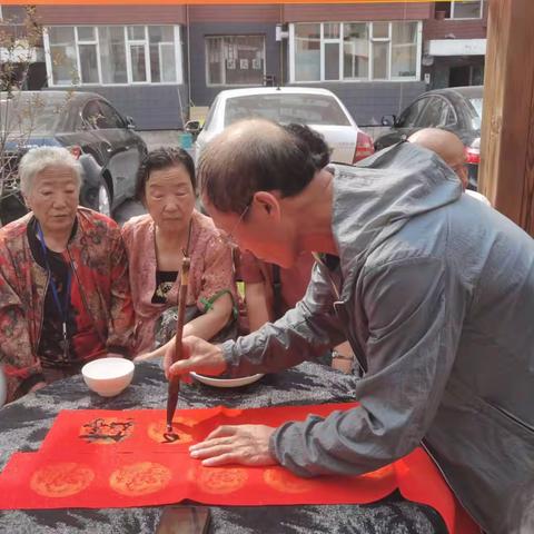 小区改造换新颜  幸福益民新家园