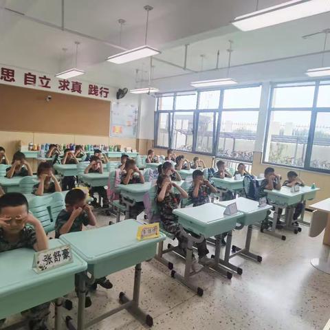 最美开学季，扬帆起航时——三十八中龙城校区小学部一年级“乐乐龙”成长篇之开学第一周记（二）