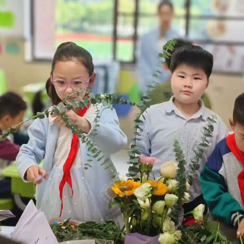 姚稼莹二年级下学期成长手册