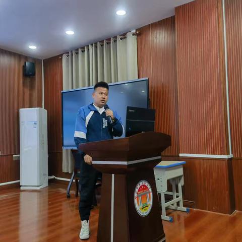 如何预防体育课安全问题，构建安全课堂—体育组第二周教研活动