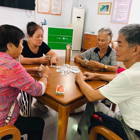 海府街道龙舌坡长者服务中心一周活动（2023年  10月  16日—  10月  20日）