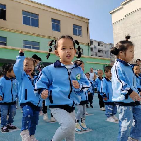 《三比三争》“悦动早操🌈活力绽放”——上塘镇第二公办幼儿园早操比赛活动