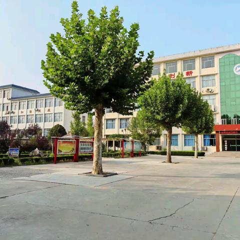 用行动洁净校园，用干劲迎接明天 ——青州市弥河小学校园环境卫生整治活动