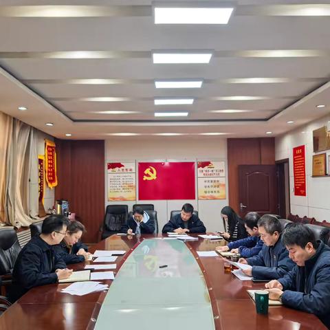 “访民问暖”靠前服务      解决居民供暖难题