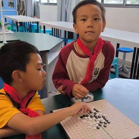 在棋盘上启迪智慧——2024年璧光小学秋季学期围棋总结
