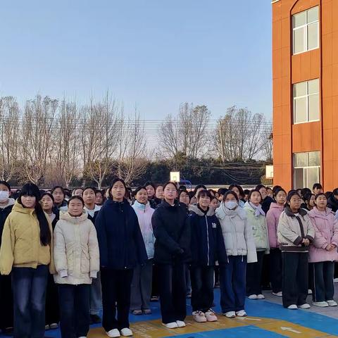 感知风俗，情暖冬至— —柘城县双河街道中心学校第十五周升旗仪式