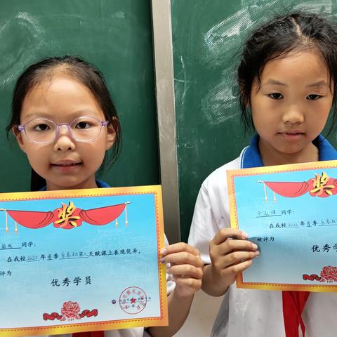 怀雅三年级乐高班-乐高机械动力！