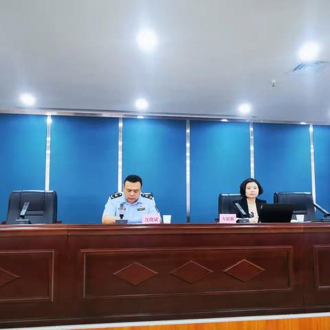 立足岗位职能 突出宣传亮“典”----西安市市场监管综合执法支队举办“让民法典走进西安市场监管”专题培训