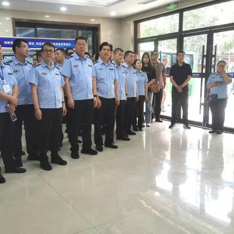 西安交通大学公共政策与管理学院来我局开展综合行政执法标准化现场教学实践