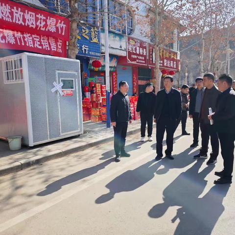 坚守安全底线 守护万家团圆——市领导春节期间督导烟花爆竹管控与森林防灭火工作