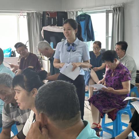 邮储银行延吉市参花街支行反假币宣传进社区