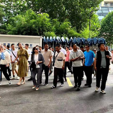 观摩学习增动力 互学互鉴促提升