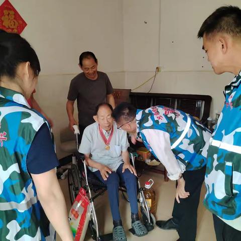 弘扬雷锋精神，致敬英雄老兵——志愿服务活动在行动