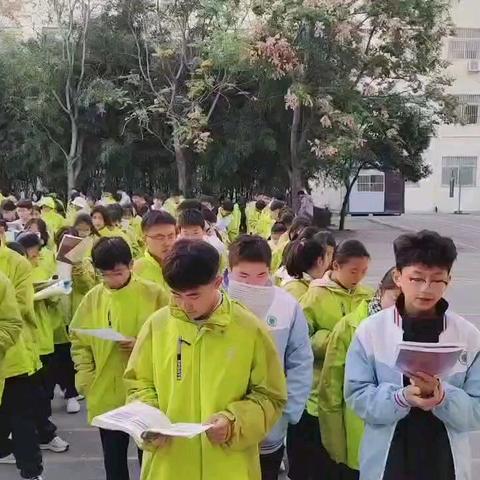 书声琅琅润校园，朝气蓬勃向未来—九年级激情早读评比活动