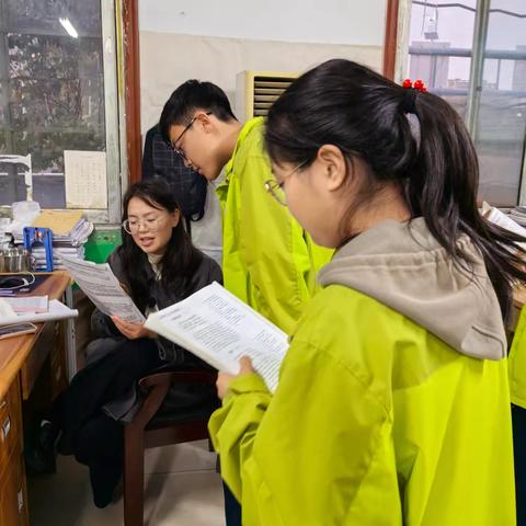 师恩如光，照亮成长之路——滕西中学九年级语文组