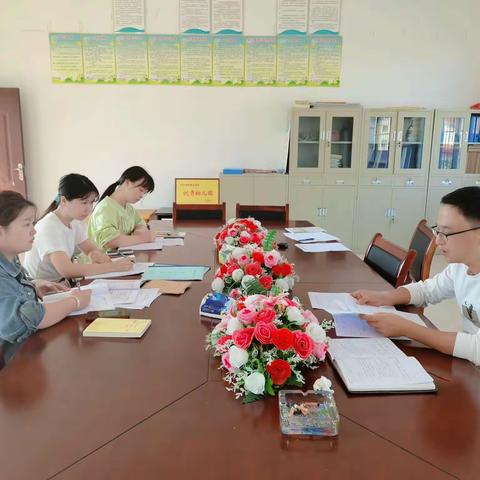 以研促教  互帮互助——茶盘洲镇中心校幼儿园教研活动