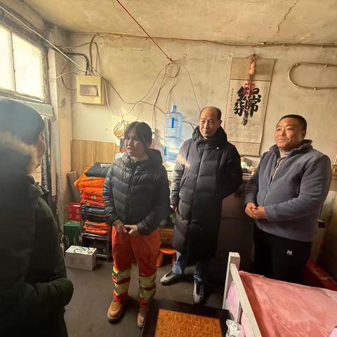 十年坚守映初心 温暖慰问暖人心——记西城区环卫工人毕彦敏