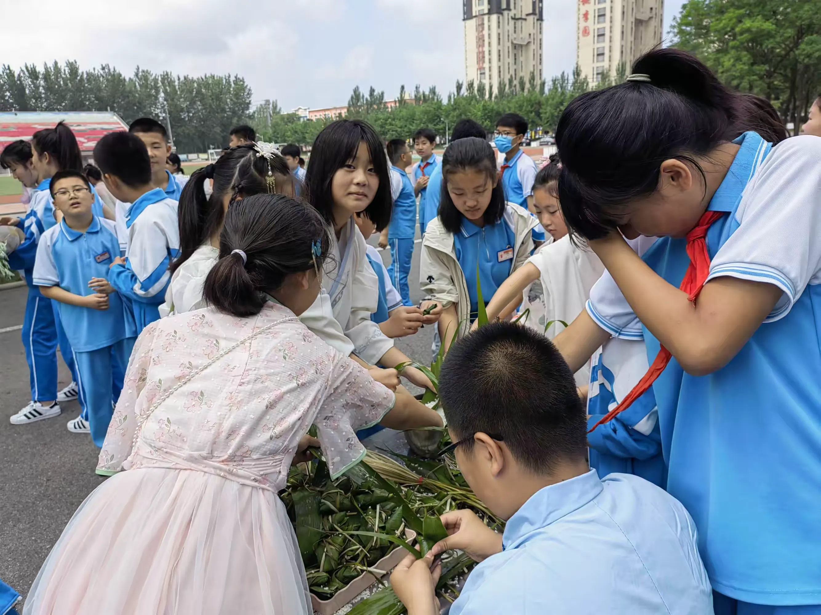 简篇-六年一班浓情端午!