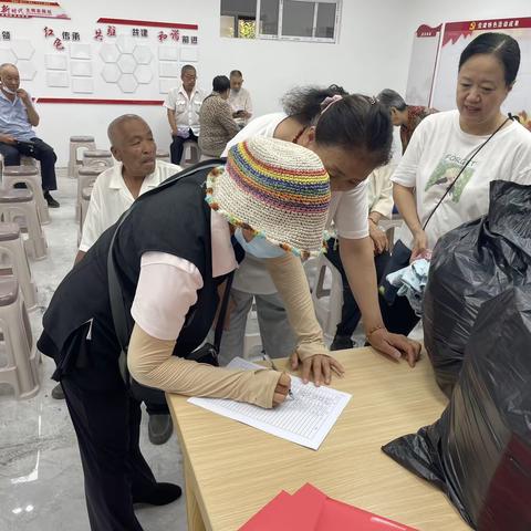 【兴顺街道前进社区】重温红色历史 牢记初心使命