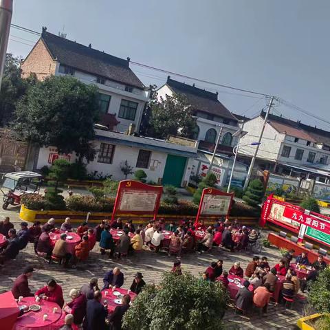 九九重阳暖人心：上马村这场敬老宴，藏着最浓的情