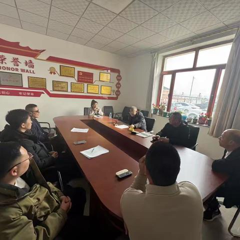 青山常在 文明先行——联发嘎查驻村工作队清明节防火值守纪实