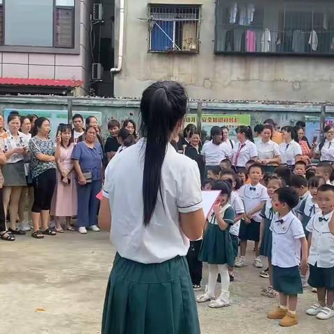 浓浓中秋情 ，快乐国庆节”幼儿园里送祝福-------阳光幼儿园苗苗三班记录片