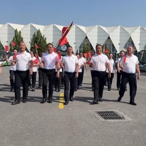 “歌颂伟大的祖国”-迎国庆、唱红歌，三公司党支部开展主题党日活动