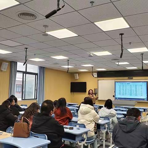 聚焦教学质量，共促教师发展  ——桂林中学高中化学组教研活动