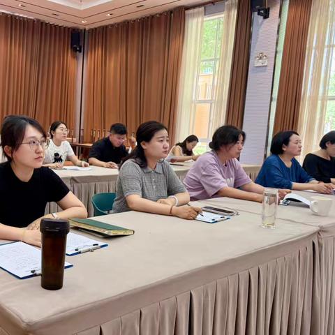 在细微处耕耘 于成长中守望﻿—东营市乐慧幼儿园2025—2026学年班级档案展评活动