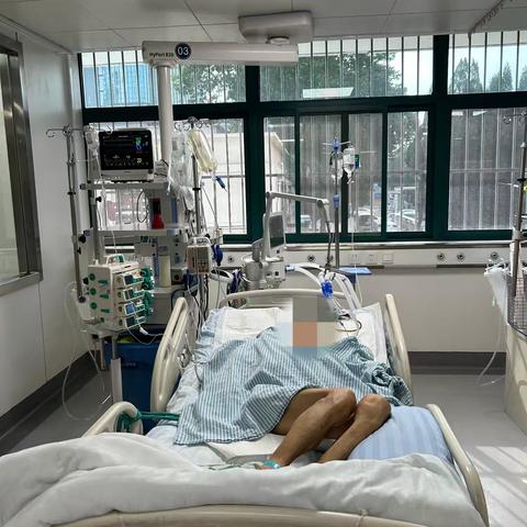 生死时速！高效协作创造生命奇迹——河科大一附院景华院区成功抢救窒息心跳骤停患者