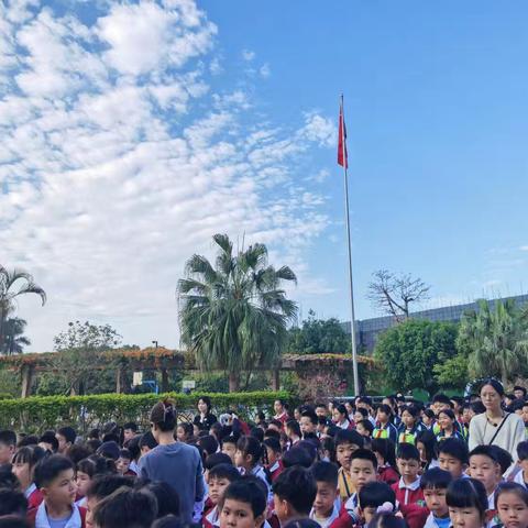 春满大地，播撒希望 ——一（4）班