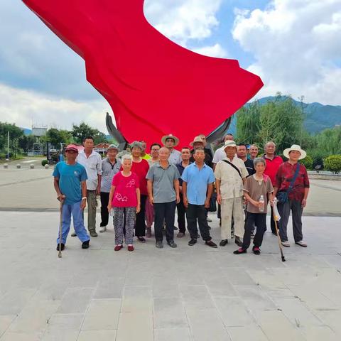 走进红色基地，传承红色基因
