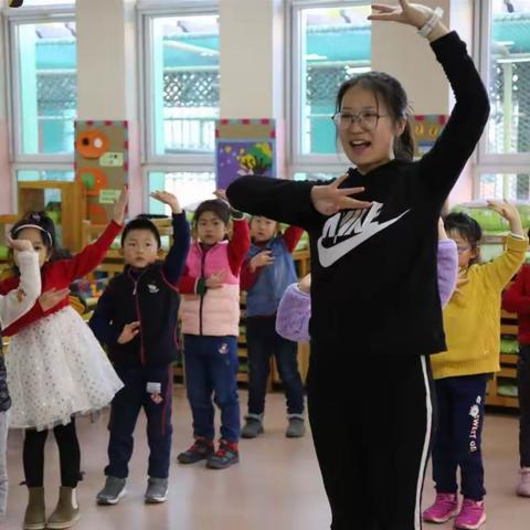 昌平区教工幼儿园“实干争先年”主题活动1月园级“育人榜样”--段超越