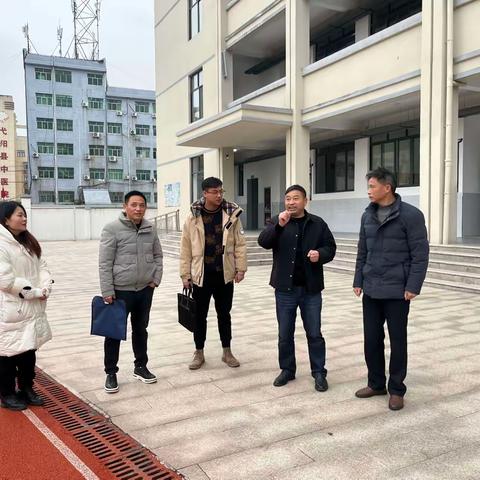 迎党建工作检查  促学校高质量发展一一第二小学迎检纪实