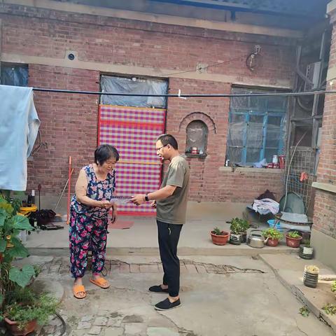 李村镇组织开展消防安全进农村活动