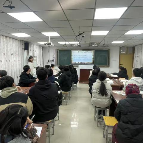 刘静老师公开课《你是人间的四月天》纪实