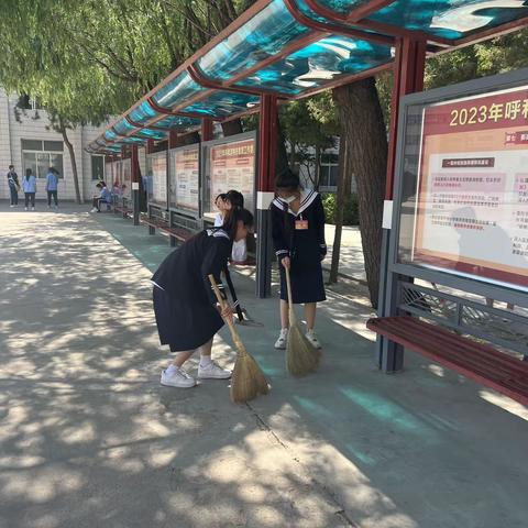 人勤争朝夕，夏树掩骄阳