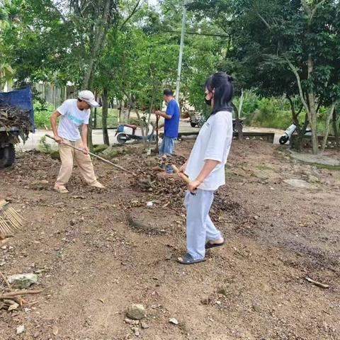 那受村开展翻盆倒罐行动