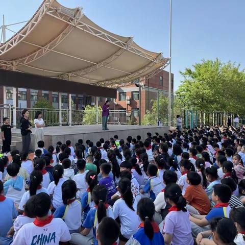 礼赞“十”光 红领巾寻非遗——济南泉景中学小学部四年级研学活动