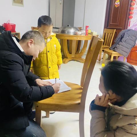 家园共育，爱在家访——嘉嘉幼儿园期末家访活动