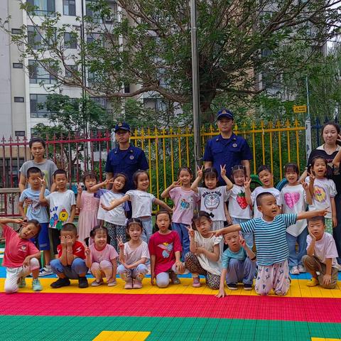 【中班——华夏明天幼儿园2023年7月13日消防安全活动纪实】🧯