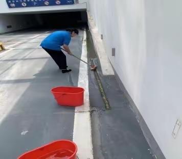 长江供水实业股份有限公司  周末爱卫大扫除