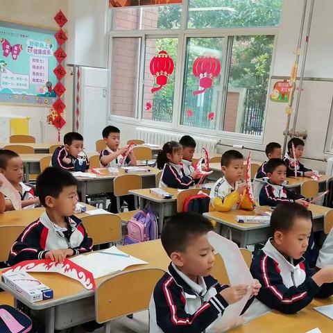 放飞希望   筑梦航空｜西安航天城第四小学2023-2024学年度第一学期“航模小能手初级1班”走班课程观览