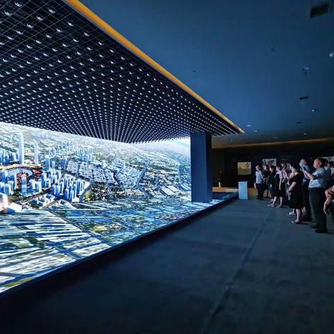 外出学习先进经验 取长补短助力发展——解放门街道组织企业代表赴高新区参观调研