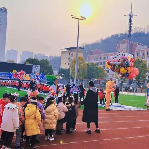 天道酬勤，春华秋实——文峰小学一年级（5）班期末小结
