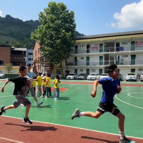 【奔跑吧，少年】——三汇口学校夏季田径运动会