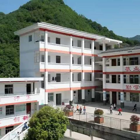 醉美校园，城关镇和平小学