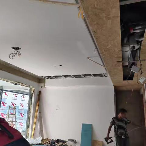 远达麓湖云邸辉哥木工